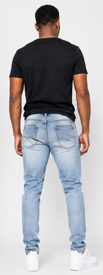 The original, reimagined. Indigo Discipline Denim brings classic blue denim into TAUGEMPIE’s world — slim fit, branded logo, distressed knees, and a stretch blend that moves with purpose.