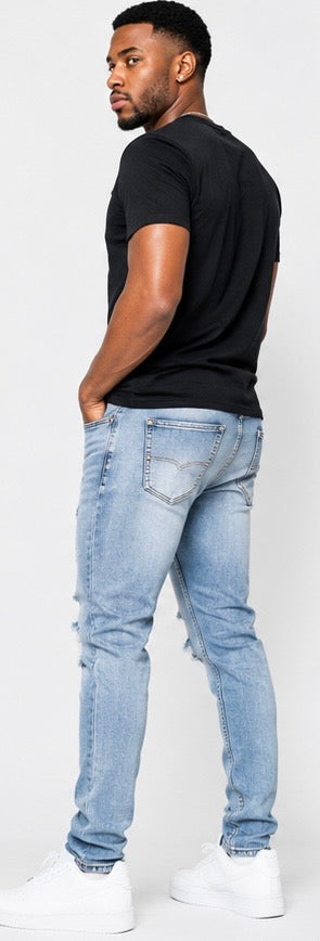 The original, reimagined. Indigo Discipline Denim brings classic blue denim into TAUGEMPIE’s world — slim fit, branded logo, distressed knees, and a stretch blend that moves with purpose.