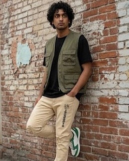 Versatile by design. Sand Discipline Denim is the neutral that works harder than it looks — warm khaki tone, distressed knees, and the TAUGEMPIE mark for the man who builds with intention.