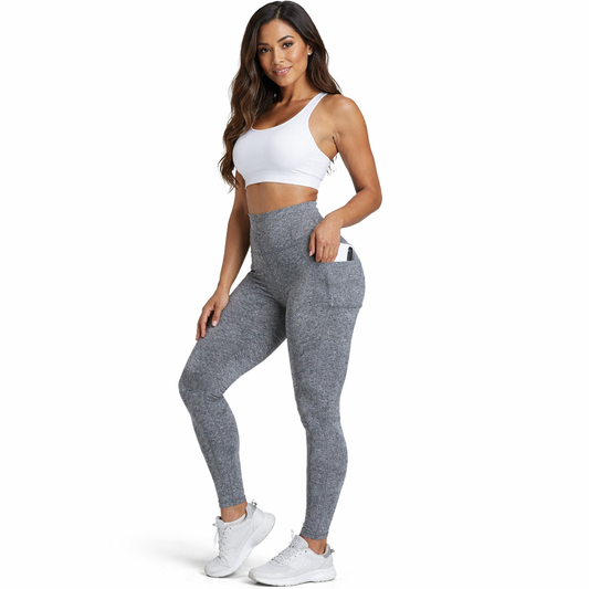 Neutral done right. The Discipline Legging in Static Gray brings heathered texture to high-performance structure — compression waistband, side phone pocket, waist card pocket, and all-day comfort built in.