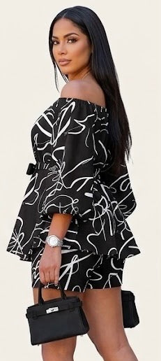The Fluidity Set: Calligraphy in Motion