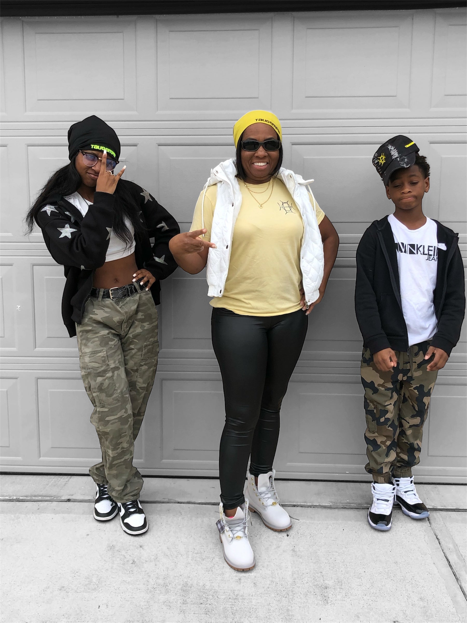 Light tone. Heavy presence. The Mark Crew in Yellow is the warm-weather essential — soft yellow cotton, TAUGEMPIE crest on the chest, full signature logo on the back, and energy that speaks for itself.